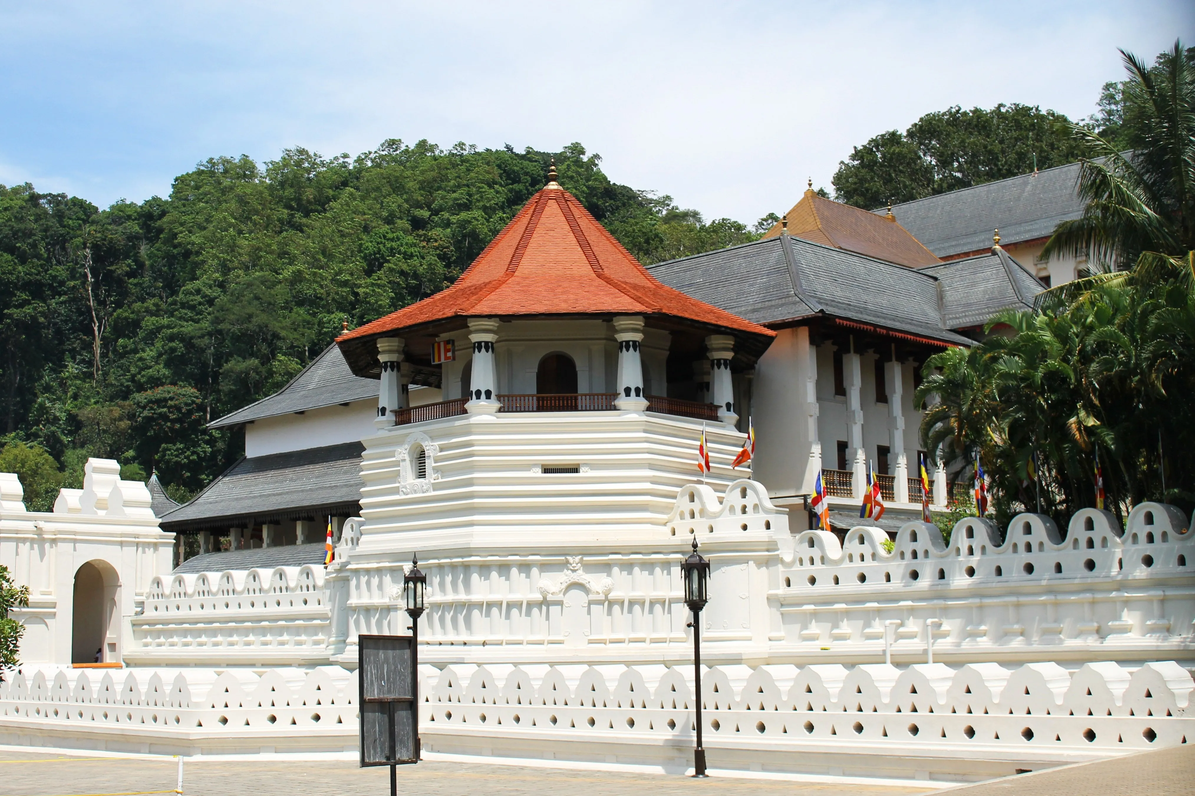 Temple of the Tooth - Kandy